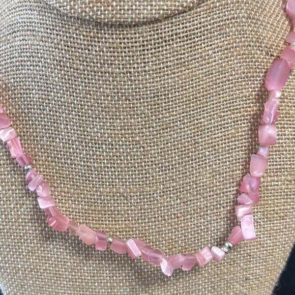 Vintage Pink Moonglow Glass Nugget & Chip 17" Necklace - Picture 2 of 2